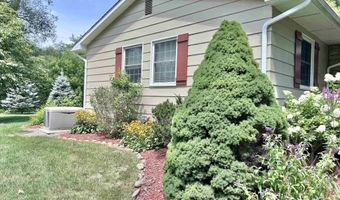 1719 Southgate Ct, Adrian, MI 49221