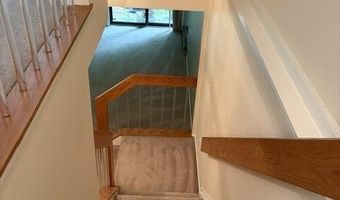 1964 Boulder Dr, Ann Arbor, MI 48104