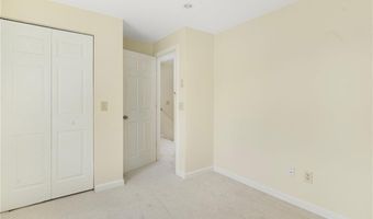 208 W View Rd, Middletown, RI 02842