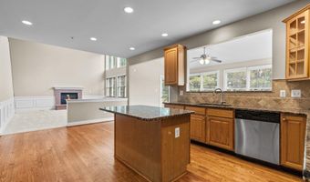 18409 POLYNESIAN Ln, Boyds, MD 20841