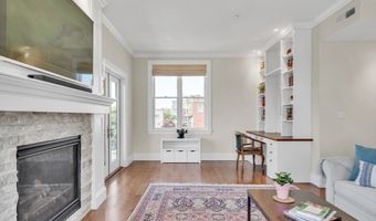 284 Bunker Hill St 4, Boston, MA 02129