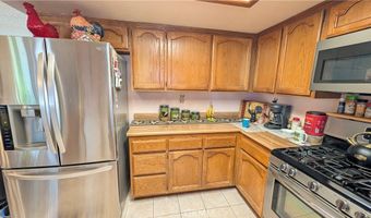 28210 Desert Vw, Apple Valley, CA 92308