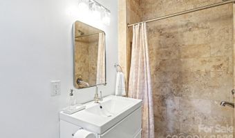 904 36th St, Charlotte, NC 28205