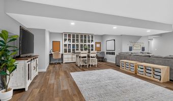5895 Menza Dr, Auburn, IN 46706