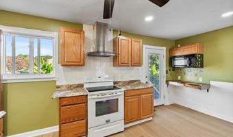 583 Davis Creek Rd, Barboursville, WV 25504