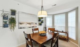 316 Clayton Crossing Pl B, Ballwin, MO 63011