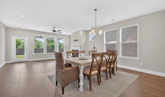 24536 Beacon Cir, Athens, AL 35613
