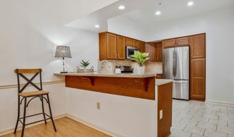 2700 SUMMERVIEW Way 101, Annapolis, MD 21401