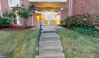 5711 INDIAN Ct 189, Alexandria, VA 22303