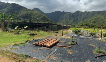 53-720 Kamehameha Hwy 2A, Hauula, HI 96717