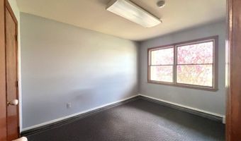 6 Church St, Alloway, NJ 07462