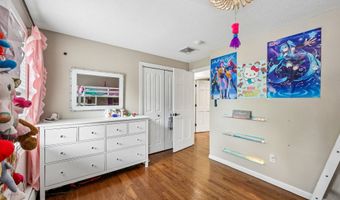 14 Cedrus Ct, Branford, CT 06405