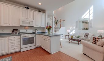 105 Congressional Dr, Cape May Court House, NJ 08210