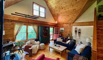 5451 River Rd, Arlington, VT 05250