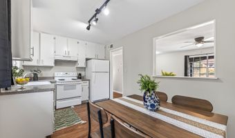 140 Merlin Dr, Athens, GA 30606