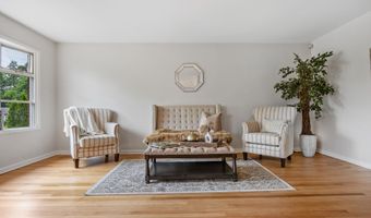 39 Hillcrest Ave, Albany, NY 12203