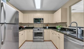 20593 CORNSTALK Ter 101, Ashburn, VA 20147