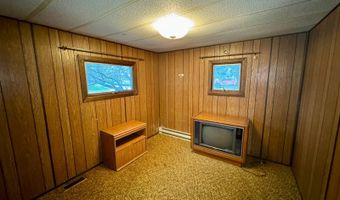 1401 6th St, Britton, SD 57430