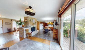 23096 Bluegrass Rd, Albert Lea, MN 56007