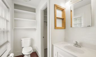 9 Pleasant St, Bath, ME 04530