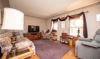 1774 Laurie Dr, Austintown, OH 44511