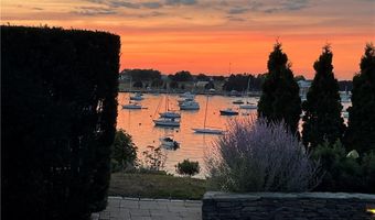 127 Harrison Ave 10, Newport, RI 02840