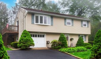 19 W Lakeview Rd, Alloway, NJ 07460