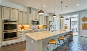 44714 ELLSWORTH Ter, Ashburn, VA 20147