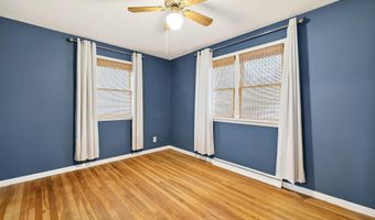 738 Sunset Dr, Bloomfield, IN 47424