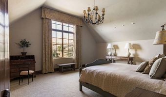 7 Country Oak Ln, Alamo, CA 94507