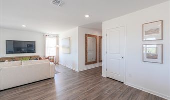 881 Hoffman Dr, Bullhead City, AZ 86429