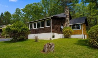 18 Wallkill Dr, Alloway, NJ 07461