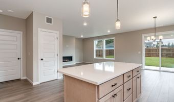 661 NW 29th St, Battle Ground, WA 98604