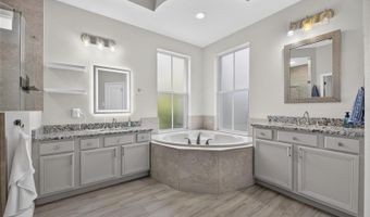 5713 SEA TROUT Pl, Apollo Beach, FL 33572