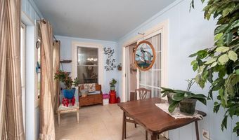 927 Jasara Cir, Baldwin City, KS 66006