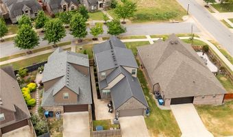 3308 SW Stonepoint Ave, Bentonville, AR 72713