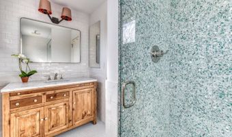 34 Devon Landing Dr, Amagansett, NY 11930