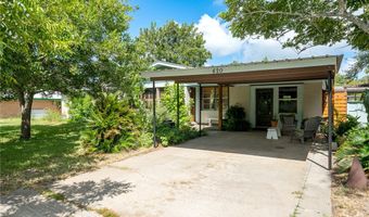 620 S 11th St, Aransas Pass, TX 78336