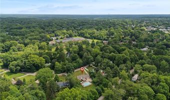 70 S Meadowcroft Dr, Akron, OH 44313