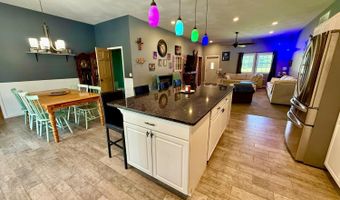 11794 N Delaware Rd, Batesville, IN 47006