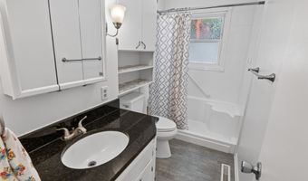 713 2nd St SE, Altoona, IA 50009