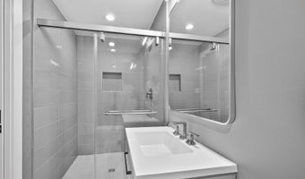 10222 ARIZONA Cir 18, Bethesda, MD 20817
