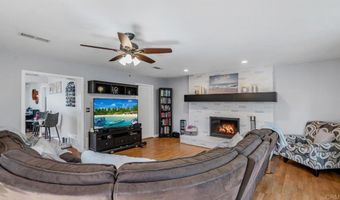 9201 Brookside Cir, Spring Valley, CA 91977