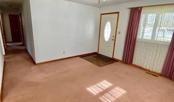 927 OLD GRANDVIEW Rd, Beaver, WV 25813