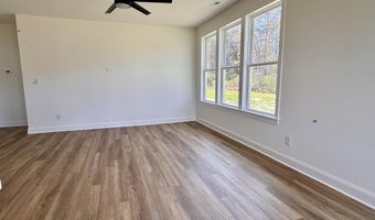 857 Fairway Rd, Ayden, NC 28513