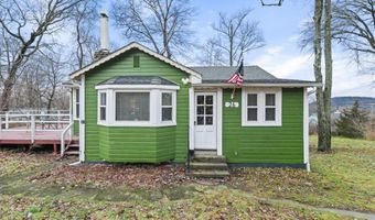 26 Crestwood Trl, Blooming Grove, NY 10950