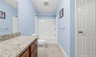 15 Saw Mill Dr 307, North Kingstown, RI 02852