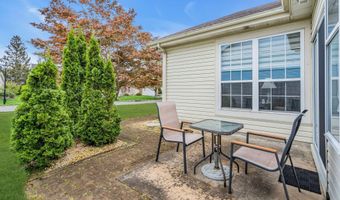 64 Symphony Ave, Bayville, NJ 08721