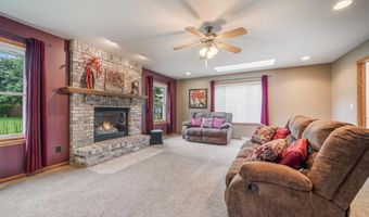 N9640 GINA Drive, Appleton, WI 54915