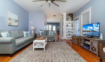 237 Sea Dreams Dr, Atlantic Beach, NC 28512